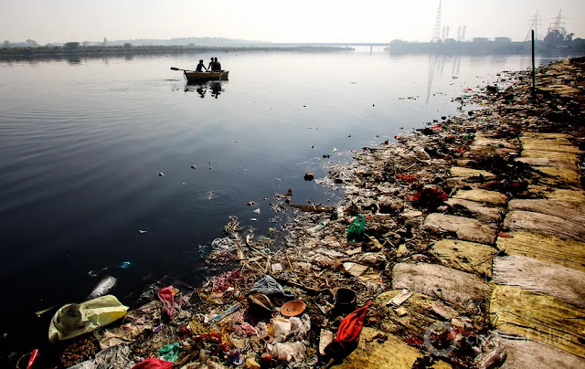 Why are Indians willing to bathe in the world's most polluted river?