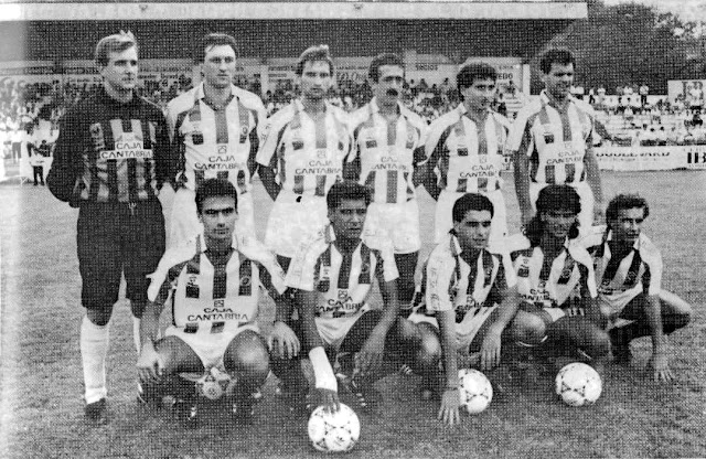 📸R. S. GIMNÁSTICA DE TORRELAVEGA 📆16 septiembre 1990 ⬆️Agapito Moncaleán, Toño Ruisánchez, Roncal, Manolo Preciado, Vicky Portilla y Tino. ⬇️Nacho, Nené Ballina, Solé, Ramos y López Rekarte. R. S. GIMNÁSTICA DE TORRELAVEGA 1 🆚 C. D. MIRANDÉS 0 Domingo 16/09/1990. Campeonato de Liga de 2ª División B, Grupo I, jornada 3. Torrelavega, Cantabria, estadio El Malecón. GOLES: ⚽1-0: 59’, Nené Ballina.