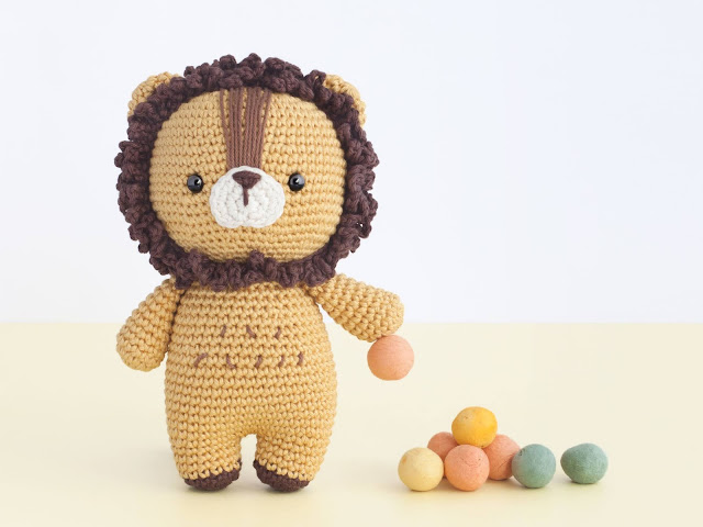 amigurumi-lion-leon-leo-zodiaco