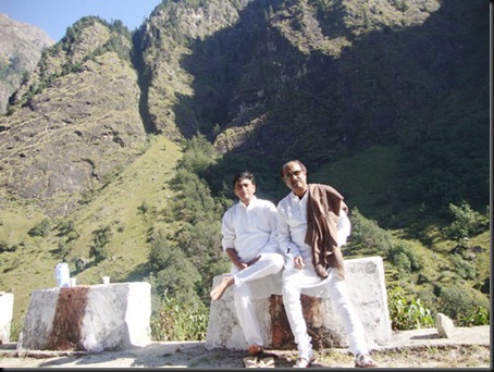 Super-Star-Rajinikanth-At-Himalayas-6