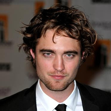 Robert Pattinson Diaries on Robert Pattinson He Of The Vampire Chronicles Or Diaries Or