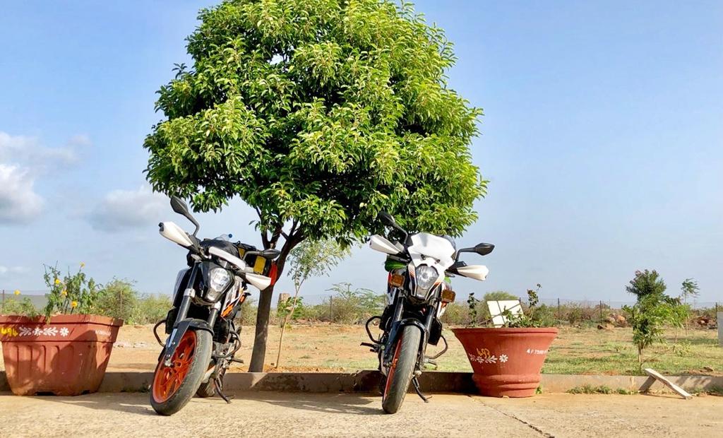 Our bikes at the hotel in Gandikota