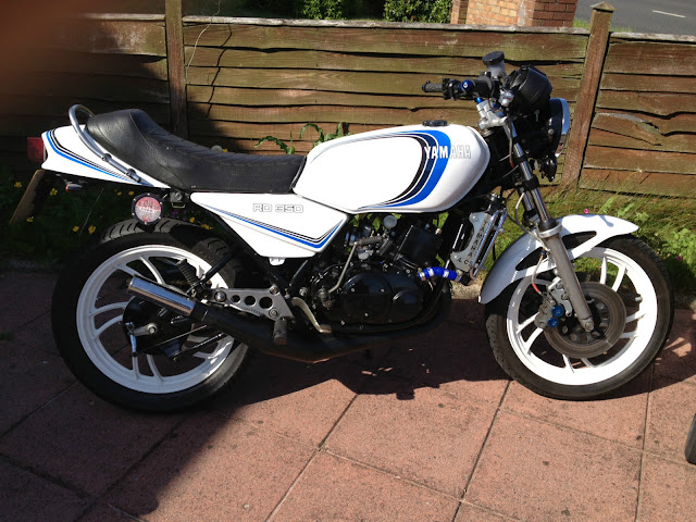 Yamaha RD350LC Front look