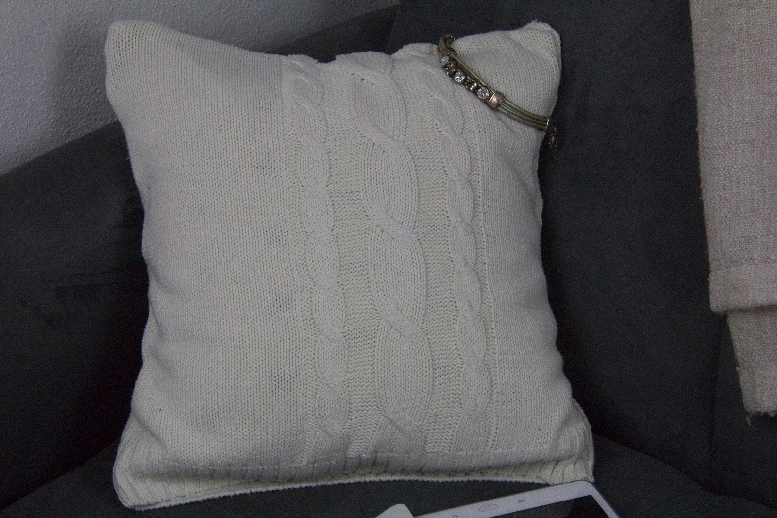  repurposed sweater pillow case