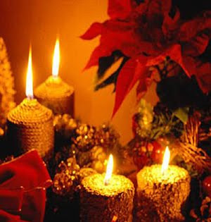 Beautiful glowing candles in the decorations of christmas