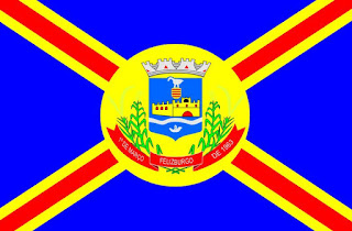 Bandeira de Felizburgo MG