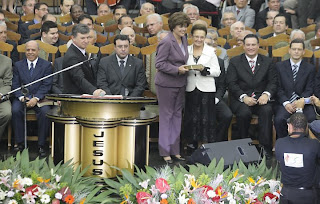 dilma Conheça o movimento: Política na Igreja? Diga não