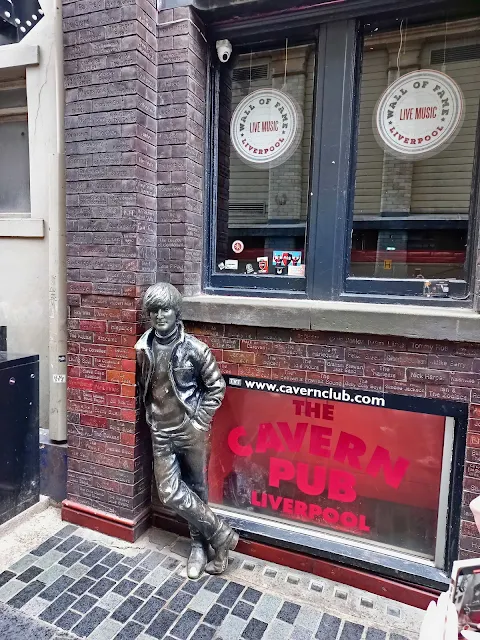 Statue close to the Cavern Club in Liverpool