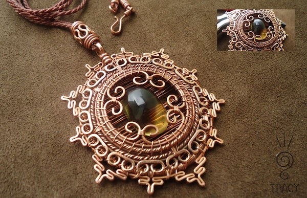 TracyArtes' Wire Wrapping Jewelry Tutorials has an Unusual Flair
