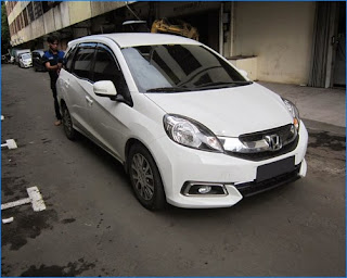 Foto mobil modifikasi  mobilio  terbaru rs prestige yang 