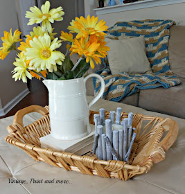 Vintage, Paint and more... A simple summer vignette with white ironstone and daisies