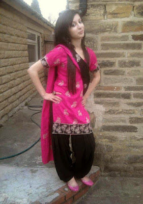Desi Hot Punjabi Girls Pictures