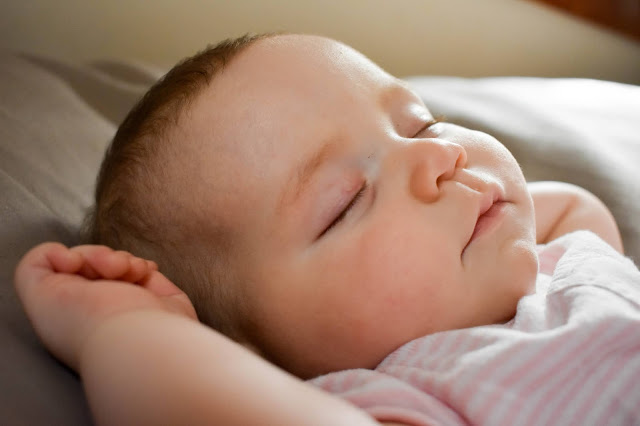 الطفولة | النوم أثناء مراحل الطفل