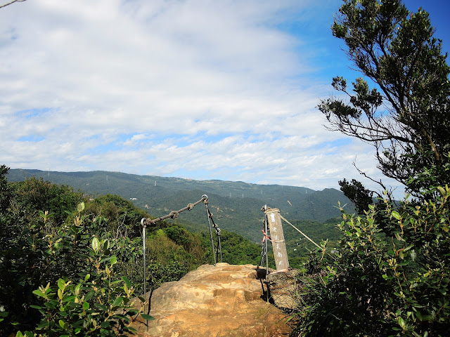 《內溝山登山步道》順遊「金龍湖」、「翠湖」 (2018.11