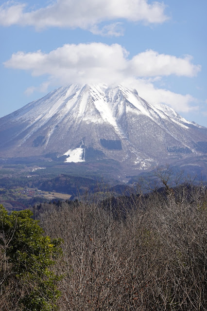 鳥取県西伯郡南部町鶴田 とっとり花回廊 芝生け広場からの眺望