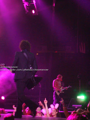 Vivian Campbell and Phil Collen - Def Leppard - 2008