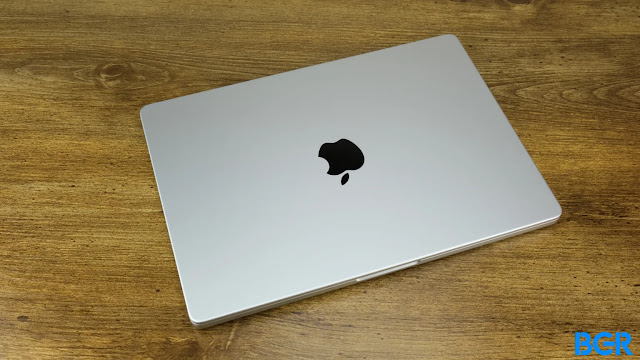 review desain MacBook Pro 2023