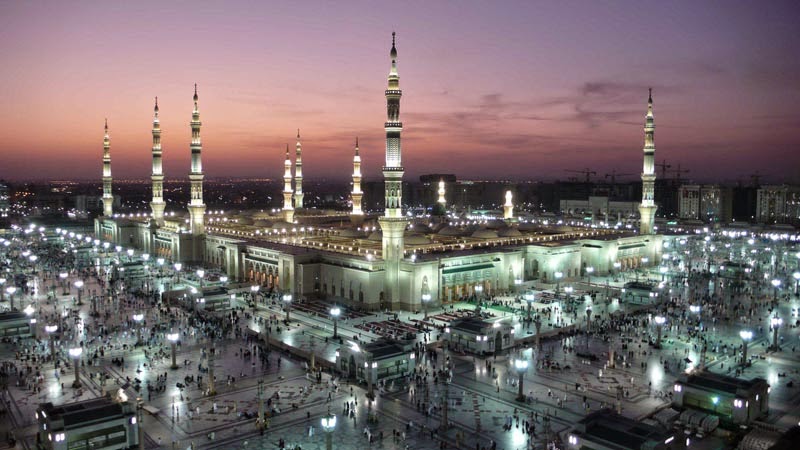 Kumpulan Foto dan Gambar Masjid Nabawi di Madinah 