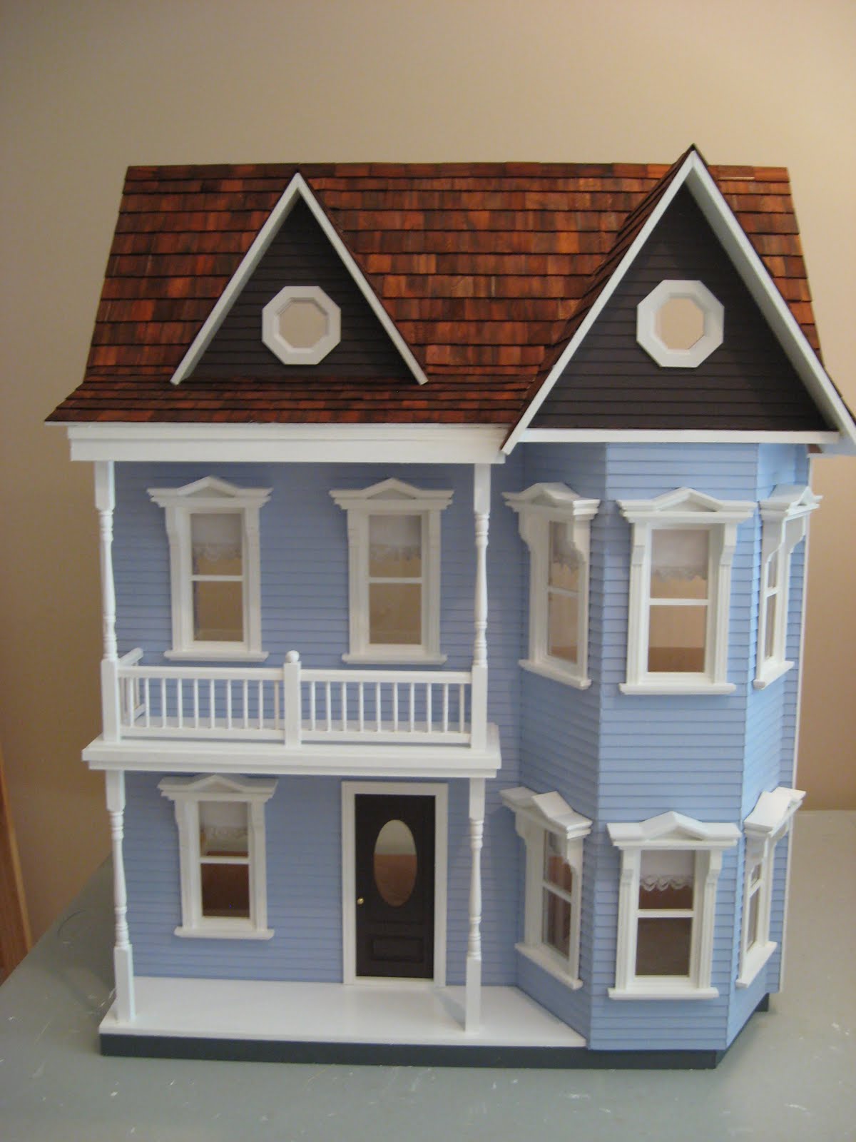 Little Darlings Dollhouses Completed Finished and ON 