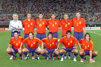 Selección de  ESPAÑA - Temporada 2004-05 - Cañizares, Iván Helguera, Morientes, Albelda, Rubén Baraja y Romero; Víctor, Michel Salgado, Raúl, Vicente y Puyol - ESPAÑA 3 (Morientes y Tamudo 2), VENEZUELA 2 (Rojas y Rafael Castelín) - 18/08/2004 - Partido amistoso - Las Palmas de Gran Canaria, estadio de Gran Canaria - Alineación: Cañizares; Michel Salgado, Puyol, Iván Helguera, Romero; Víctor (Joaquín, 68'), Albelda (Xabi Alonso, 63'), Rubén Baraja (Valerón, 46'), Vicente (Reyes, 46'); Morientes (Tamudo, 46') y Raúl (Fernando Torres, 46')