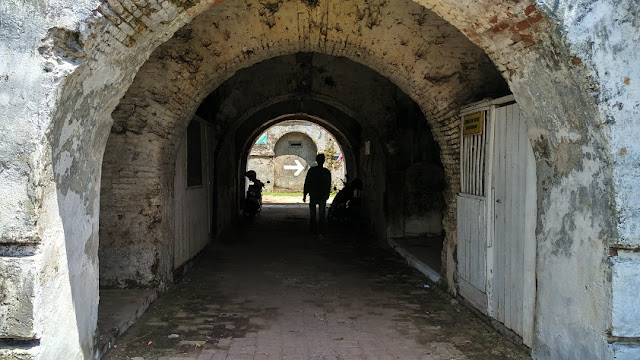Pintu masuk Benteng Fort Willem II Ambarawa Semarang