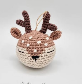 PATRON GRATIS BOLA DE NAVIDAD RENO AMIGURUMI 56137