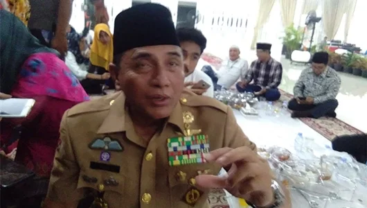 Gubernur Edy Rahmayadi Akan Pecat Ribuan Honorer untuk Hemat Rp 120 Miliar 