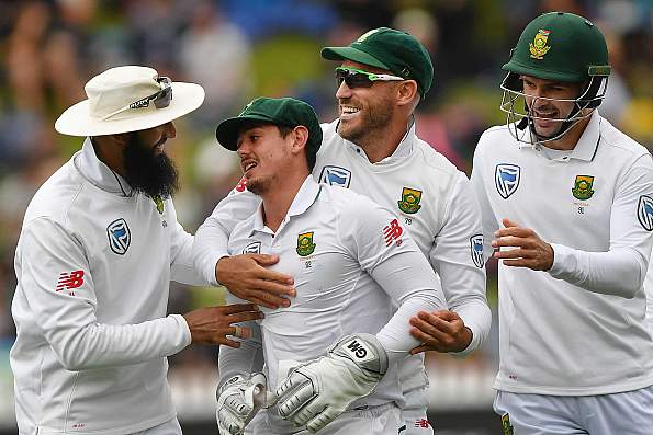 Faf du Plessis hails South Africa's fighting spirit