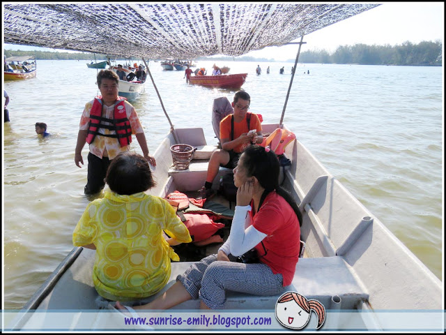 Clam Digging @ Kampung Mangkuk, Setiu, Terengganu