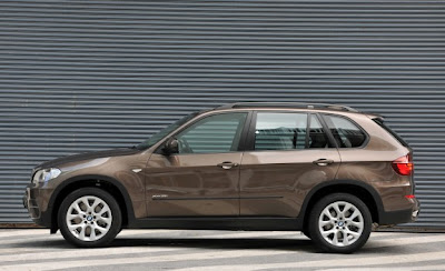 2011 BMW X5 xDrive35i Side View