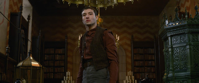 'Você nunca sabe o que está por vir', diz Ezra Miller sobre 'Os Crimes de Grindelwald' | Ordem da Fênix Brasileira