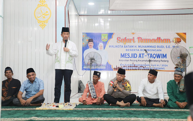 Safari Ramadan di Pulau Pecong, Walikota Rudi Ajak Masyarakat Hinterland Kembangkan Pariwisata di Pulau