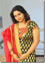 actress sonia bose new spicy photo