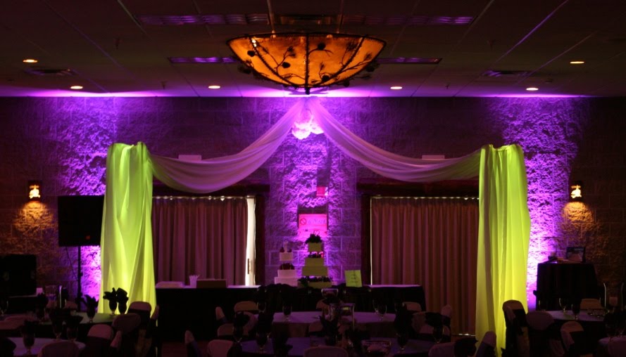 The Stoney Creek Inn in East Peoria was beaming from our new plum and green