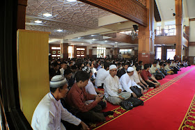 motivator islami, motivator indonesia, motivator muhasabah, trainer muhasabah, trainer islami, trainer muda, motivator termuda, motivator muda, seminar motivasi, seminar muhasabah, training motivasi, training motivasi muhasabah, pembicara motivasi, ustadz motivator