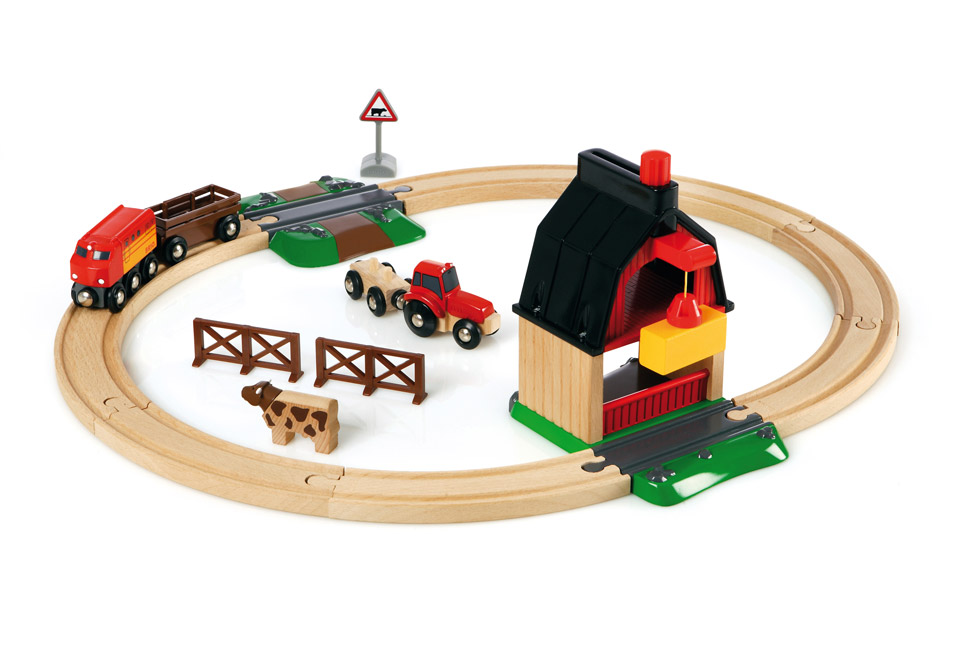 Childrens Wooden Toys: New Brio Train Sets for Young Drivers