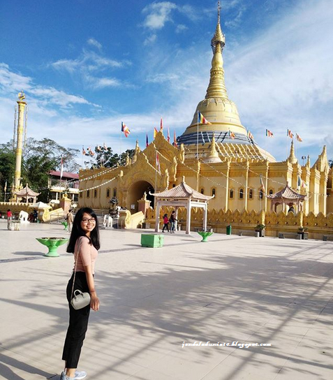 [http://FindWisata.blogspot.com] Pagoda Taman Alam Lumbini, Destinasi Wisata Religi Dan Spot Foto Menarik Di Daerah Berastagi