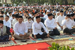 Heru Budi Hartono Salat Idul Fitri di Balai Kota DKI Jakarta