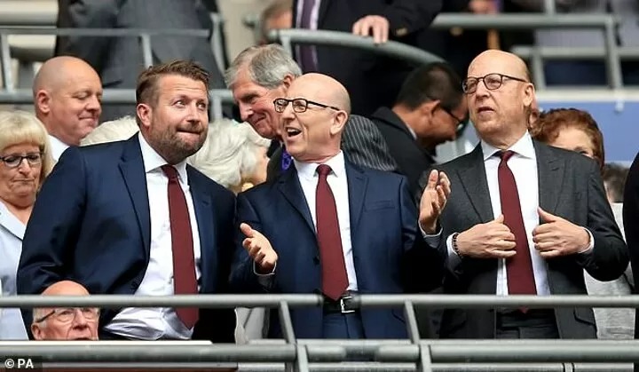 Man United's American suitors Apollo are accused of financial connections to Putin's wealth fund