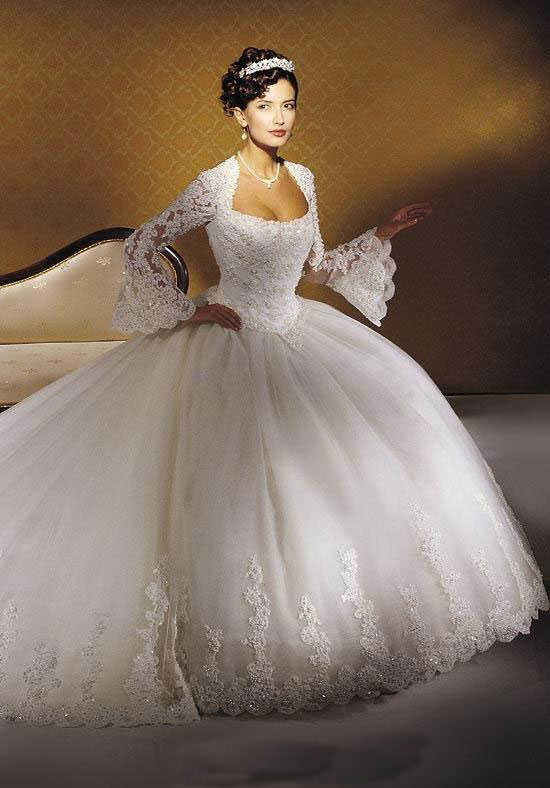 Wedding Inspiration: Ball Gown Wedding Dresses