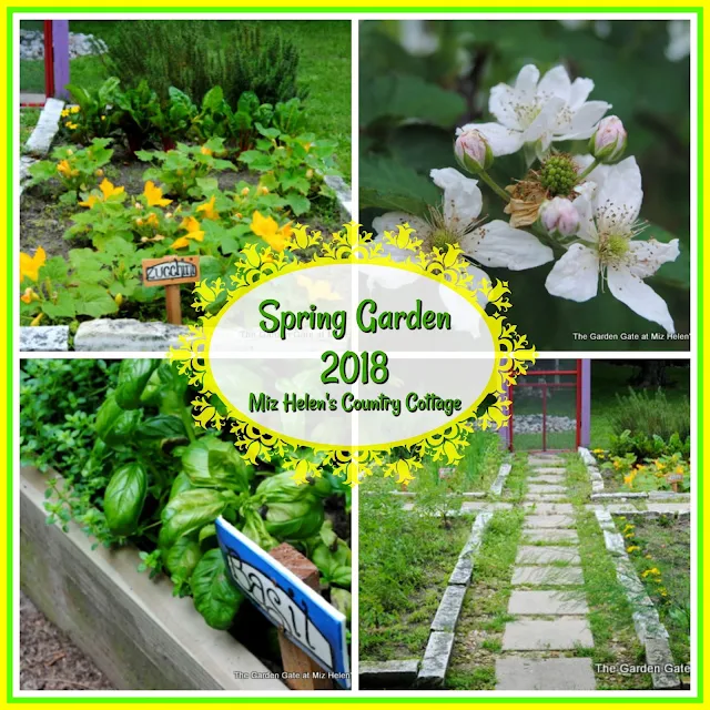 Spring Garden 2018 at Miz Helen's Country Cottage