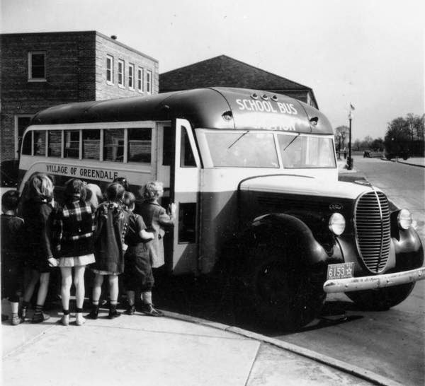 http://www.schoolbusdriver.org/oldshots.html