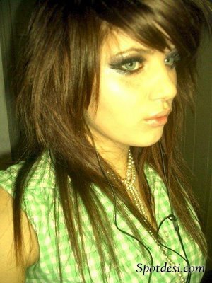 Emo Girls Profile Pictures:Display Pictures