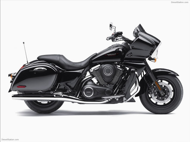 Kawasaki Vulcan 1700 And Voyager Bike