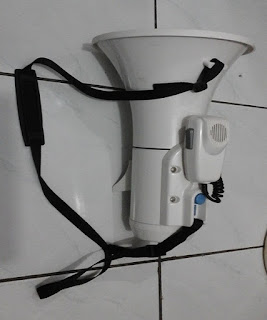 Sewa Speaker Megaphone Toa