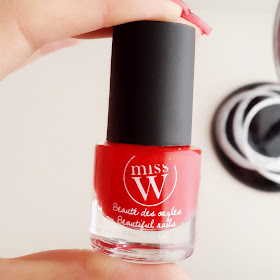  Miss W Beaute des Ongles Oje (No 04 / Kırmızı)