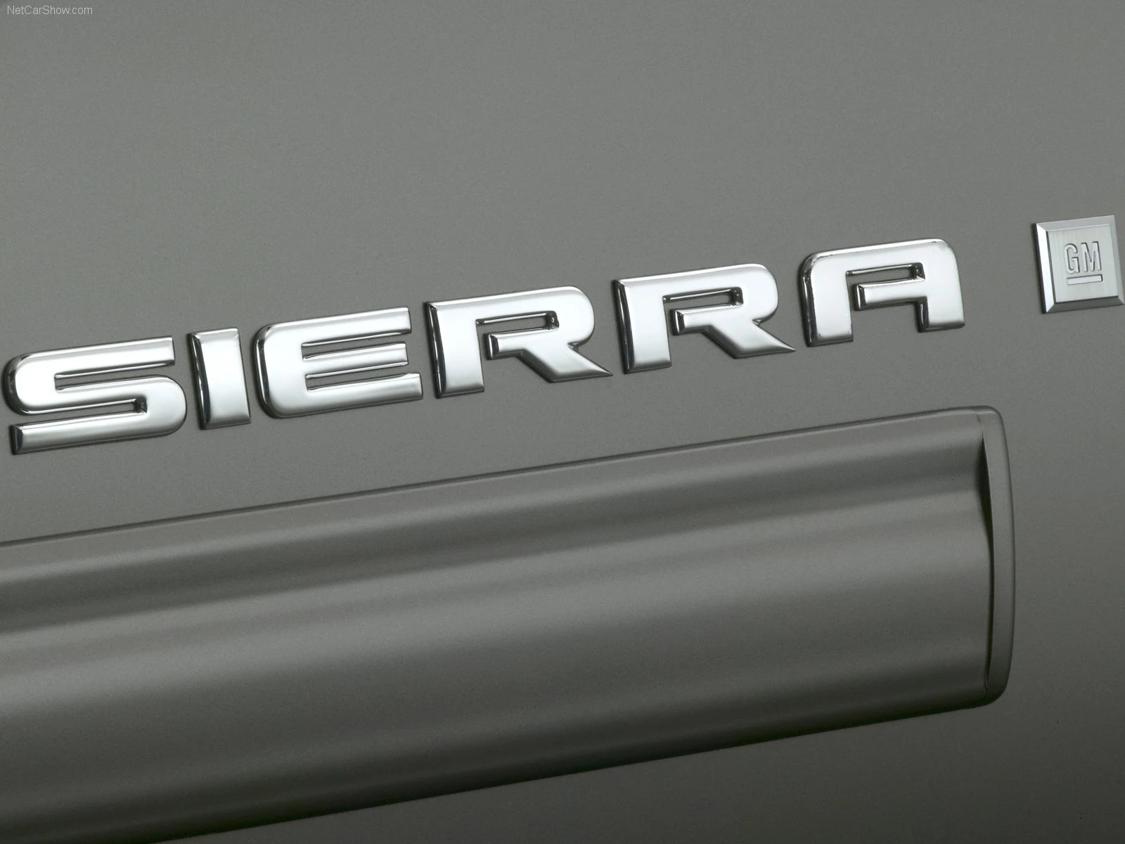 Hình ảnh xe ô tô GMC Sierra 2007 & nội ngoại thất
