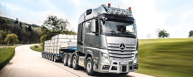 Mercedes-Benz Trucks: Tradition and Progress of Trust 