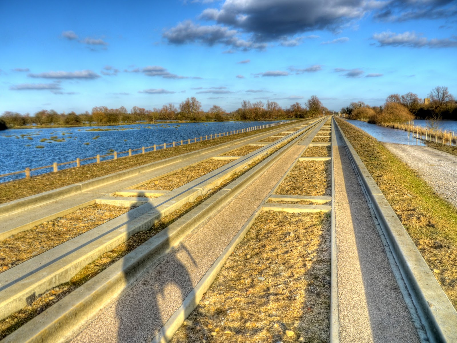 P1050469_70_71_72_73_74_75_tonemapped.jpg