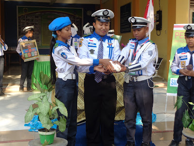 PKS SMPN 1 WEDARIJAKSA